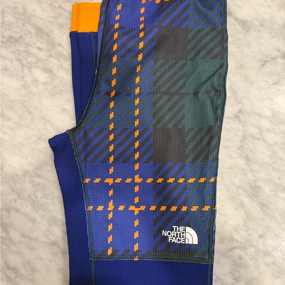 The North Face Boys Base Layer Set - Picture 2 of 6